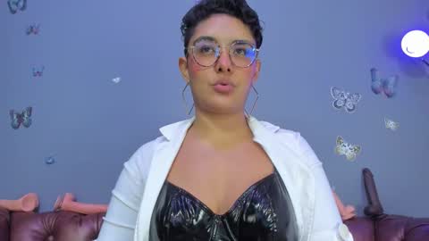 kaira_mosse_ online show from January 8, 11:58 am