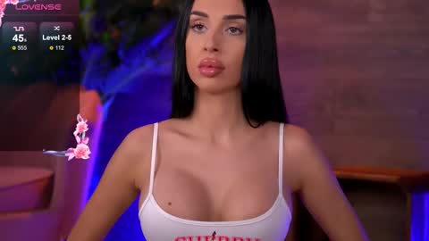 Snapshot of kairaandrews chatting on October 16, 6:54 pm Kaira online show from October 16, 6:54 pm