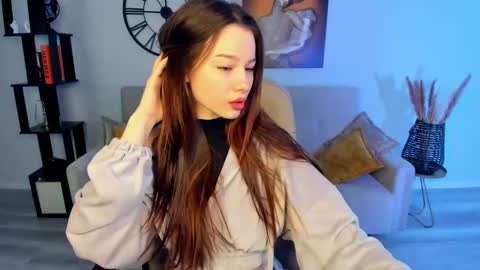 Kaitlyn online show from February 6, 11:20 am