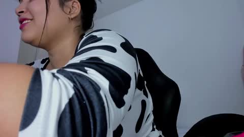 AndreaLactating online show from March 11, 7:25 pm