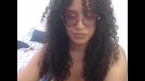Snapshot of kaliith chatting on February 25, 4:03 pm Kaliith online show from February 25, 4:03 pm