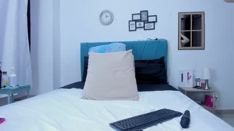 Snapshot of kam_lopez chatting on October 7, 1:21 am Kamilalopez online show from October 7, 1:21 am