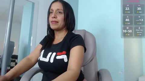 Snapshot of kamila_gh chatting on October 23, 10:49 pm Kami online show from October 23, 10:49 pm