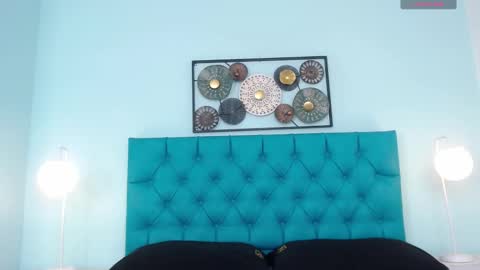 Snapshot of kamila_gh chatting on October 12, 10:01 pm Kami online show from October 12, 10:01 pm