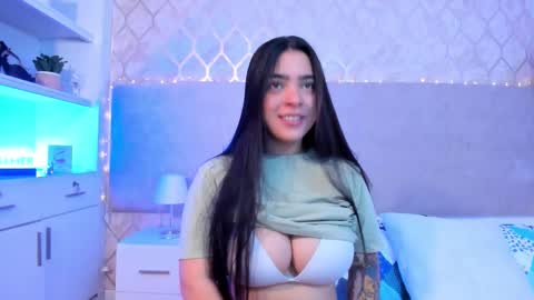Kamila Betancourt online show from February 11, 2:18 pm