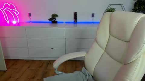 Snapshot of kamilahot25 chatting on September 26, 12:03 pm kamilahot25 online show from September 26, 12:03 pm