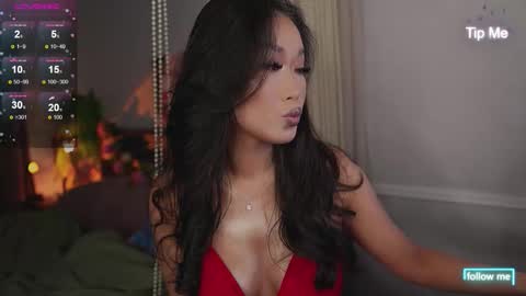 kamilee__xo online show from September 15, 6:37 pm