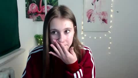 Snapshot of kamilla_love_ chatting on October 8, 12:53 pm kamilla_love_ online show from October 8, 12:53 pm