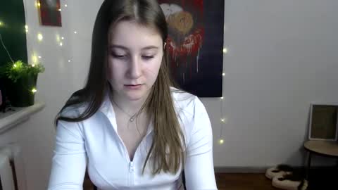 kamilla_love_ online show from January 9, 1:04 pm