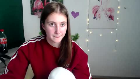 Snapshot of kamilla_love_ chatting on October 10, 1:05 pm kamilla_love_ online show from October 10, 1:05 pm