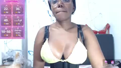 Paola online show from October 10, 4:12 pm