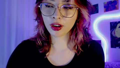   online show from November 30, 10:25 pm