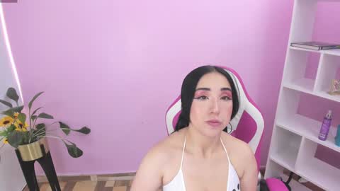 kaory_azumi online show from December 19, 6:34 pm