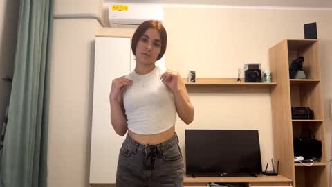 kareentrueax online show from October 25, 8:05 pm