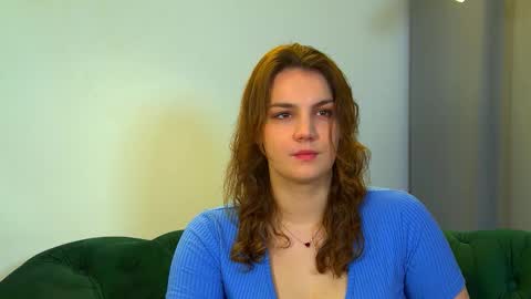 Snapshot of karenclarks chatting on October 19, 6:21 pm Karen online show from October 19, 6:21 pm