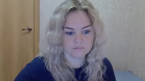 Snapshot of karennelsonx chatting on September 25, 8:35 am karennelsonx online show from September 25, 8:35 am