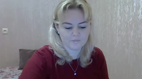 karennelsonx online show from January 22, 3:29 pm