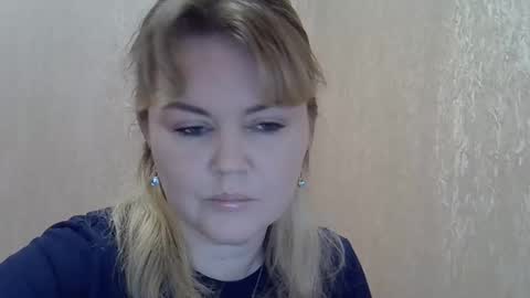 karennelsonx online show from December 13, 1:44 pm