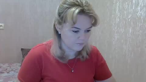 karennelsonx online show from January 9, 9:06 am