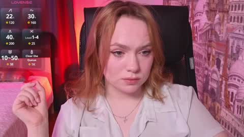 Snapshot of kari_lunna chatting on February 7, 3:45 am Karoline online show from February 7, 3:45 am