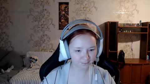 Lisa Backler online show from September 14, 4:27 pm