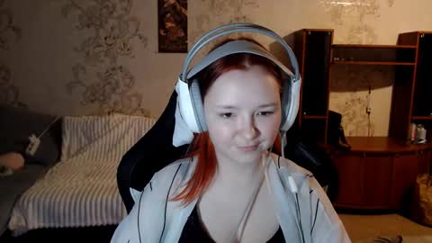 Lisa Backler online show from September 13, 4:26 pm