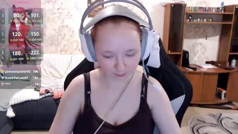 Lisa Backler online show from October 24, 5:53 pm