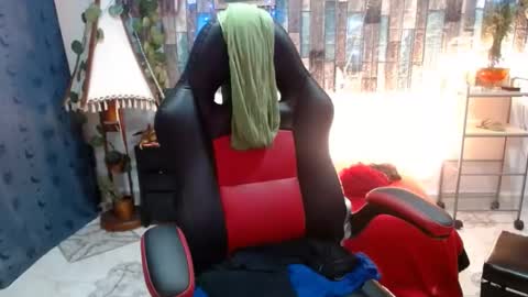 Snapshot of karima_sarabe chatting on January 15, 9:20 pm karima_sarabe online show from January 15, 9:20 pm