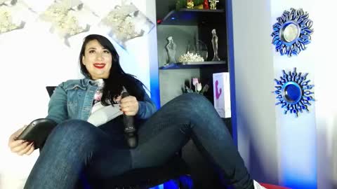 Snapshot of karime_lee chatting on March 2, 6:16 am karime lee online show from March 2, 6:16 am