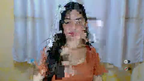 I AM BELLE online show from January 11, 2:04 pm