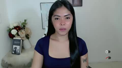 I AM BELLE online show from March 8, 6:06 am