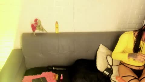 Kari online show from October 25, 11:40 am