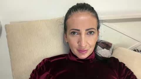 Snapshot of karinablair chatting on December 31, 3:01 am Karina online show from December 31, 3:01 am