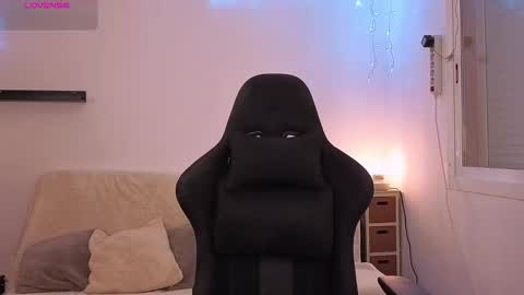 Karina online show from December 18, 10:14 pm