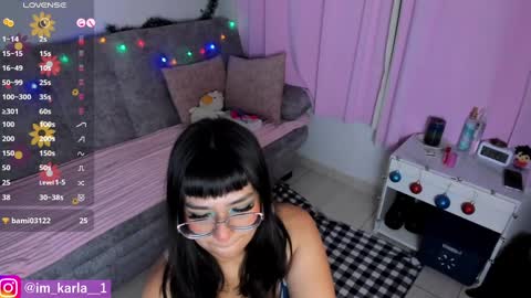 Snapshot of karla__1 chatting on December 27, 2:47 am Ill be on at sunday see u Lynn Could u help me to reach 100 Thmbs upp plssss Independent girl 3 online show from December 27, 2:47 am