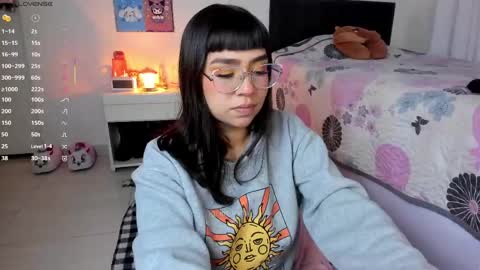Snapshot of karla__1 chatting on February 16, 2:33 am Ill be on at sunday see u Lynn Could u help me to reach 100 Thmbs upp plssss Independent girl 3 online show from February 16, 2:33 am