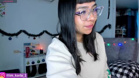 Snapshot of karla__1 chatting on December 30, 12:42 pm Ill be on at sunday see u Lynn Could u help me to reach 100 Thmbs upp plssss Independent girl 3 online show from December 30, 12:42 pm