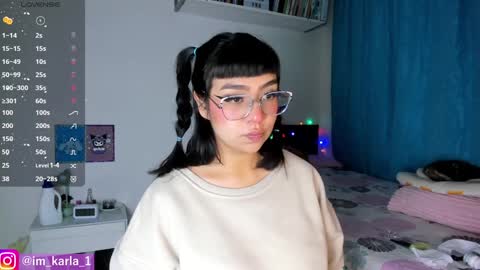 Snapshot of karla__1 chatting on January 13, 3:01 am Ill be on at sunday see u Lynn Could u help me to reach 100 Thmbs upp plssss Independent girl 3 online show from January 13, 3:01 am