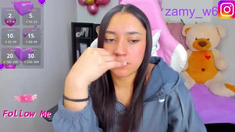 Snapshot of karla_cutee1 chatting on October 29, 5:45 am karla online show from October 29, 5:45 am