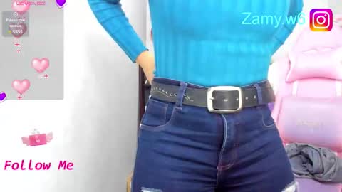 Snapshot of karla_cutee1 chatting on September 19, 5:06 am karla online show from September 19, 5:06 am