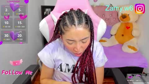 Snapshot of karla_cutee1 chatting on September 29, 5:23 am karla online show from September 29, 5:23 am