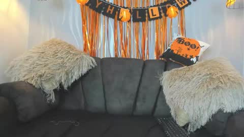 Snapshot of karla_eva chatting on October 23, 8:04 pm Karla online show from October 23, 8:04 pm