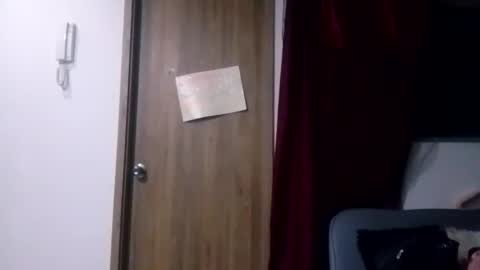 Snapshot of karla_gonzaless chatting on October 25, 8:55 am Karla Gonzaless online show from October 25, 8:55 am