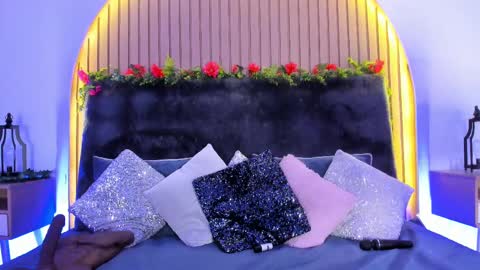 Snapshot of karla_gonzaless chatting on September 25, 7:01 pm Karla Gonzaless online show from September 25, 7:01 pm