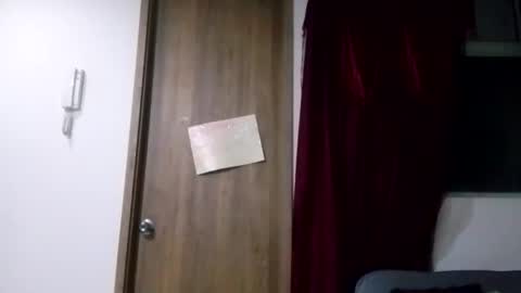 Snapshot of karla_gonzaless chatting on October 26, 9:05 am Karla Gonzaless online show from October 26, 9:05 am