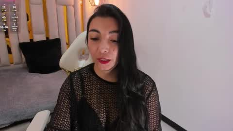 Snapshot of karla_hernandez chatting on January 2, 11:09 am Karla  online show from January 2, 11:09 am