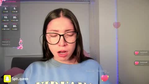 Snapshot of karla_honey_ chatting on October 23, 10:49 pm Karla online show from October 23, 10:49 pm