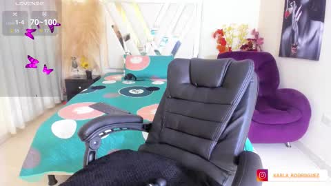 Snapshot of karla_rodriguezx chatting on October 29, 1:58 pm karla rodriguez online show from October 29, 1:58 pm