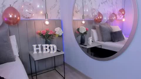 Snapshot of karlla_brown chatting on October 21, 3:27 pm karlla_brown online show from October 21, 3:27 pm