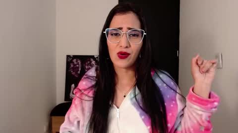 Snapshot of karlota_hank chatting on September 18, 6:45 am Karlis online show from September 18, 6:45 am